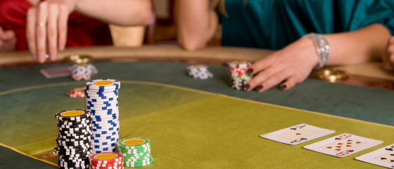 Πλεονεκτήματα και μειονεκτήματα του παιχνιδιού Caribbean Stud Poker