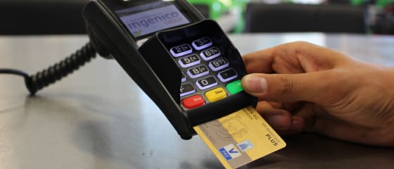 Πώς να κάνετε κατάθεση και ανάληψη χρημάτων χρησιμοποιώντας MasterCard σε διαδικτυακά καζίνο